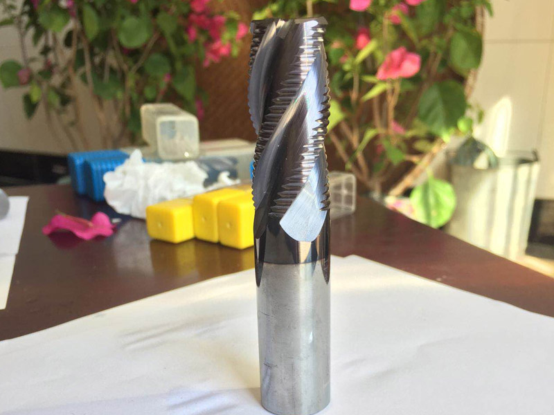 Rough milling cutter: efficient roughing tool